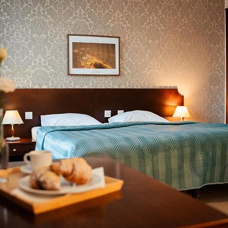 Hotel Kuracyjny Spa & Wellness Gdynia Bagian luar foto